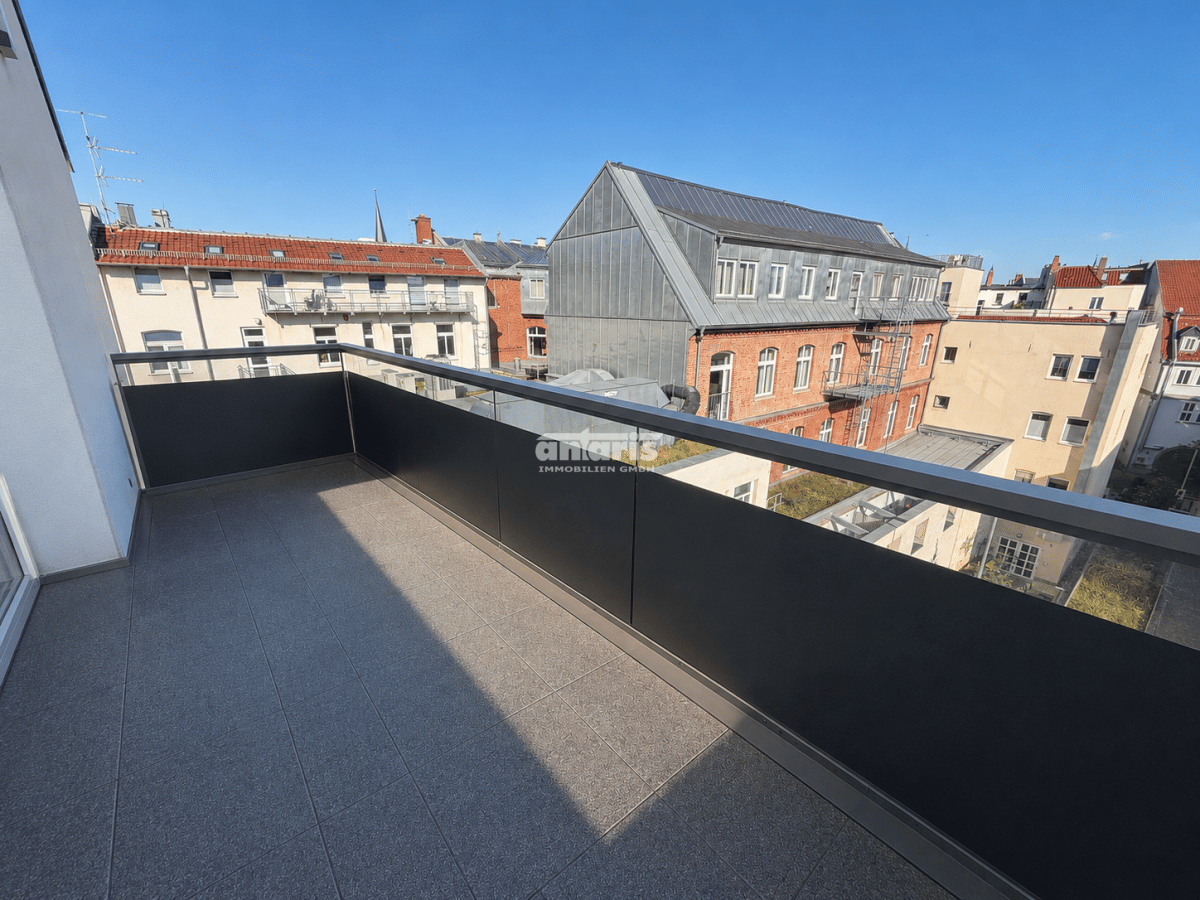 antaris Immobilien GmbH ** Denkmal trifft Wohnkomfort: Energetisch sanierte Wohnung mit Balkon**, 99084 Erfurt (Altstadt Brühlervorstadt Löbervorstadt)