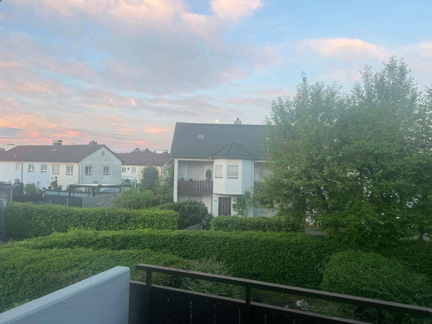 Raum für besondere Lebenskonzepte : großzügige 6-Zimmer-Wohnung MIT : Garten, 2 Bädern, 2 Balkonen & 2 Wintergärten PLUS Garage & Stellplatz, 88250 Weingarten