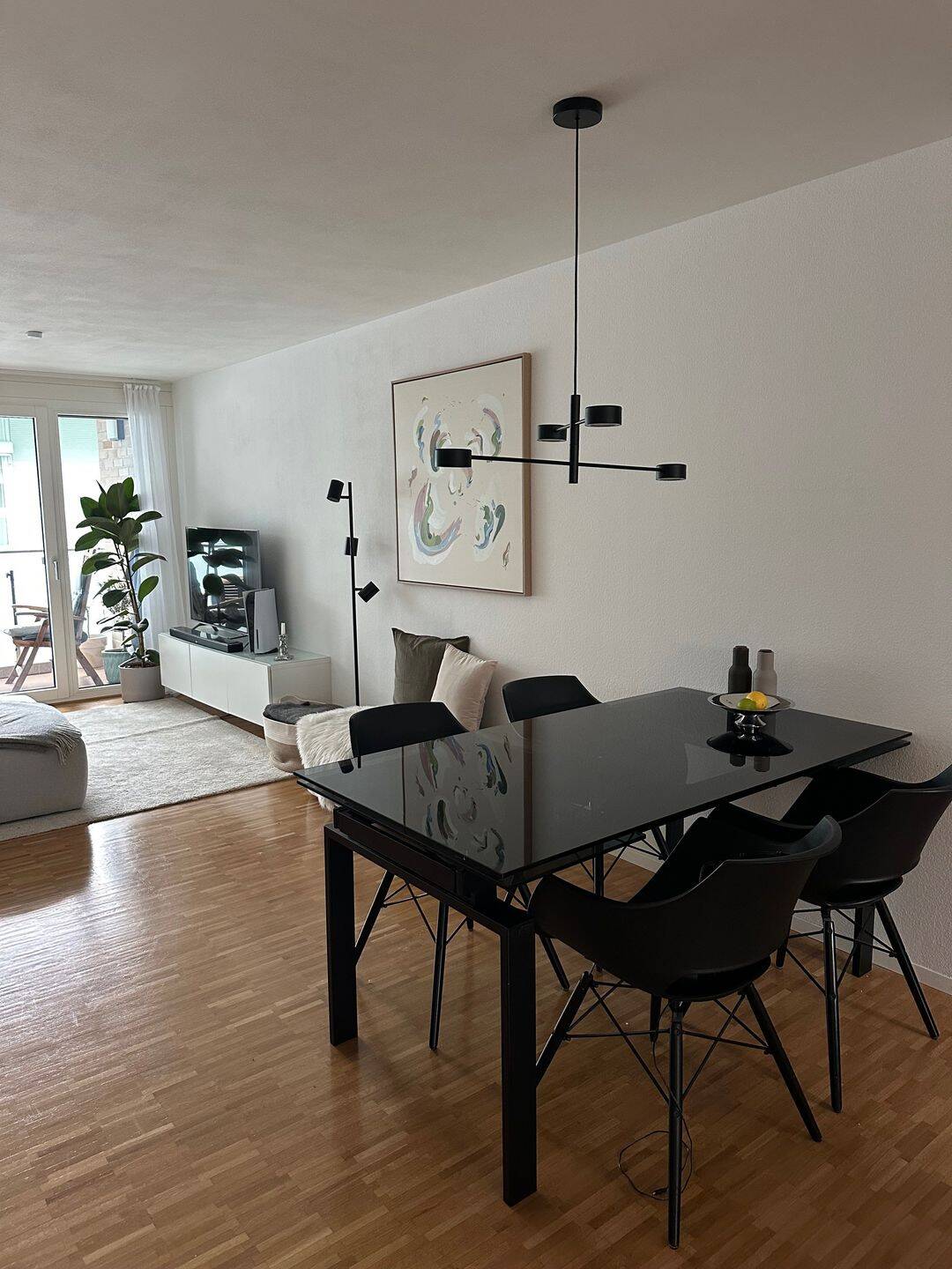 Hochwertige 3-Zimmer-Wohnung mit offener Küche & 2 Balkonen, 70174 Stuttgart (Mitte Nord West)