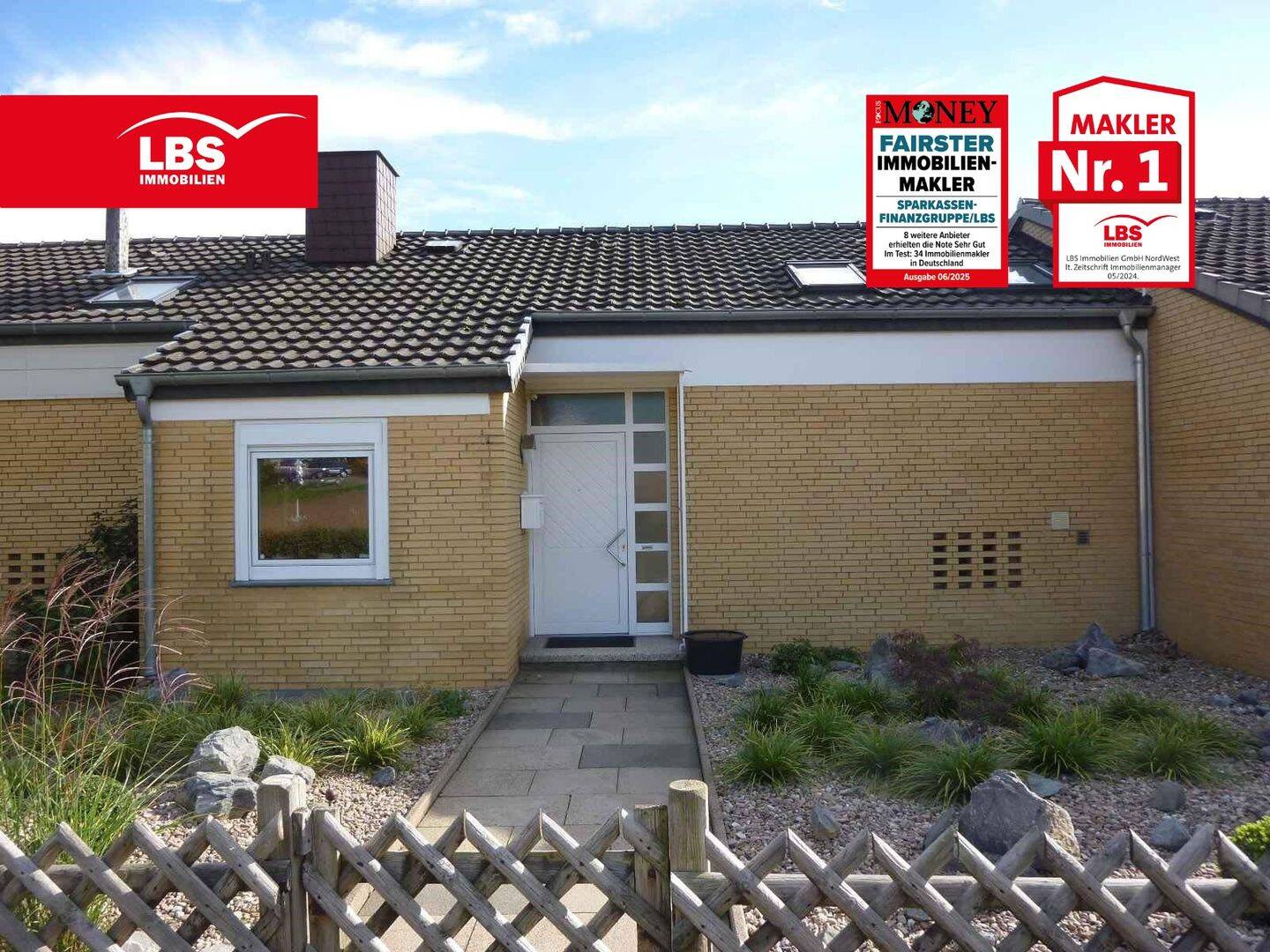 Perfekt für die kleine Familie… Reihenmittelhaus mit Garage, 31737 Rinteln