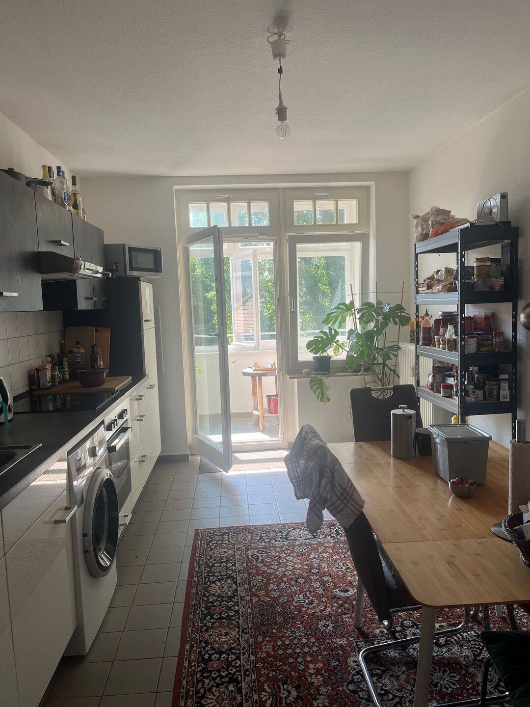 Nachmieter für 3-Raum-Wohnung gesucht ! Wintergarten und EBK