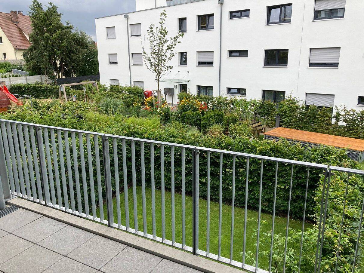 Schöne 2-Zimmer-Wohnung mit SW-Balkon und Einbauküche + TG-Stellpatz in Nürnberg-Thon, 90425 Nürnberg