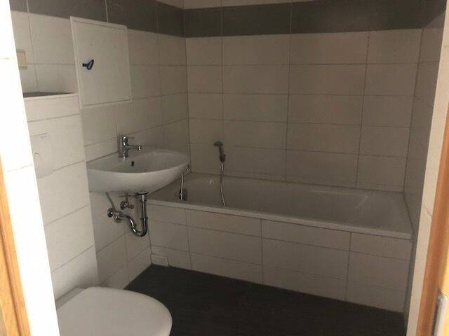 3,0-Raum-Wohnung mit Badewanne (1044-1507)
