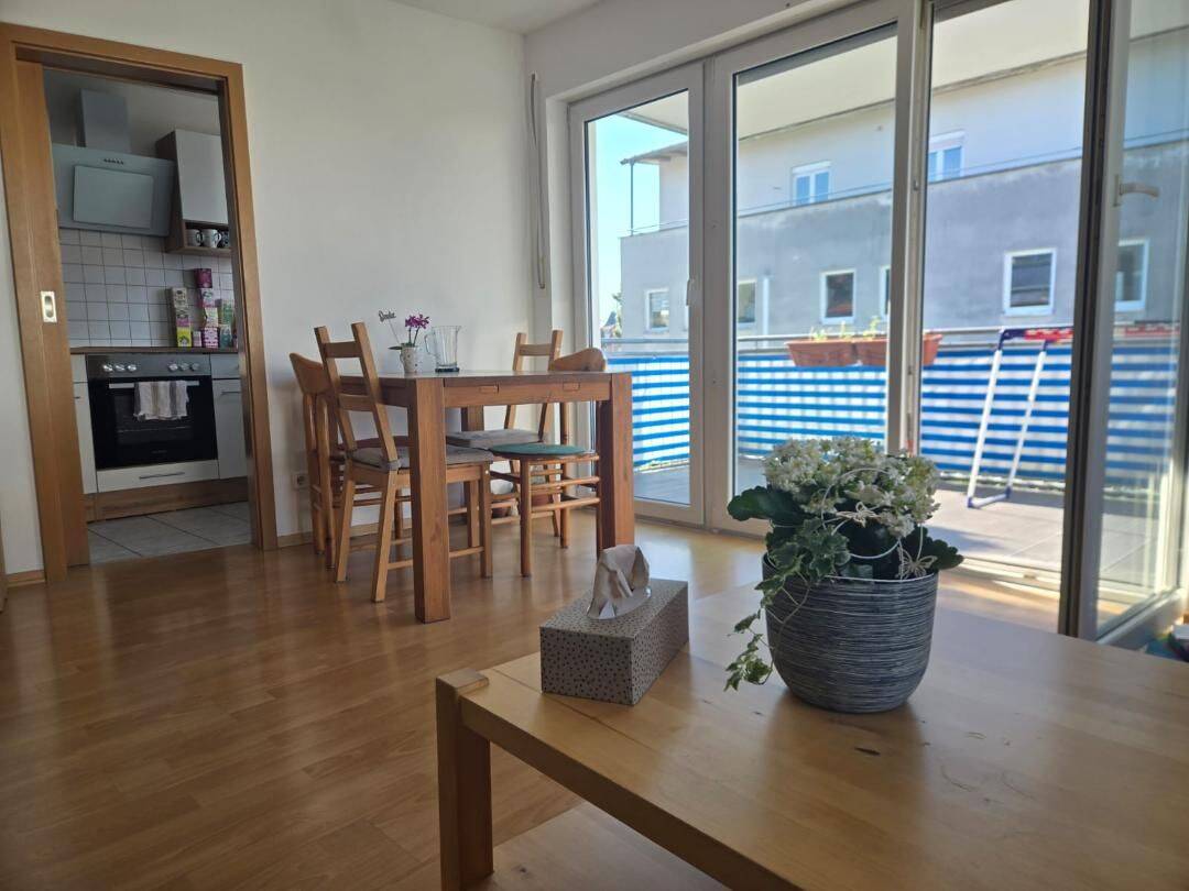 sehr schöne 3ZKB-Wohnung im Obergeschoss mit Balkon, 85051 Ingolstadt