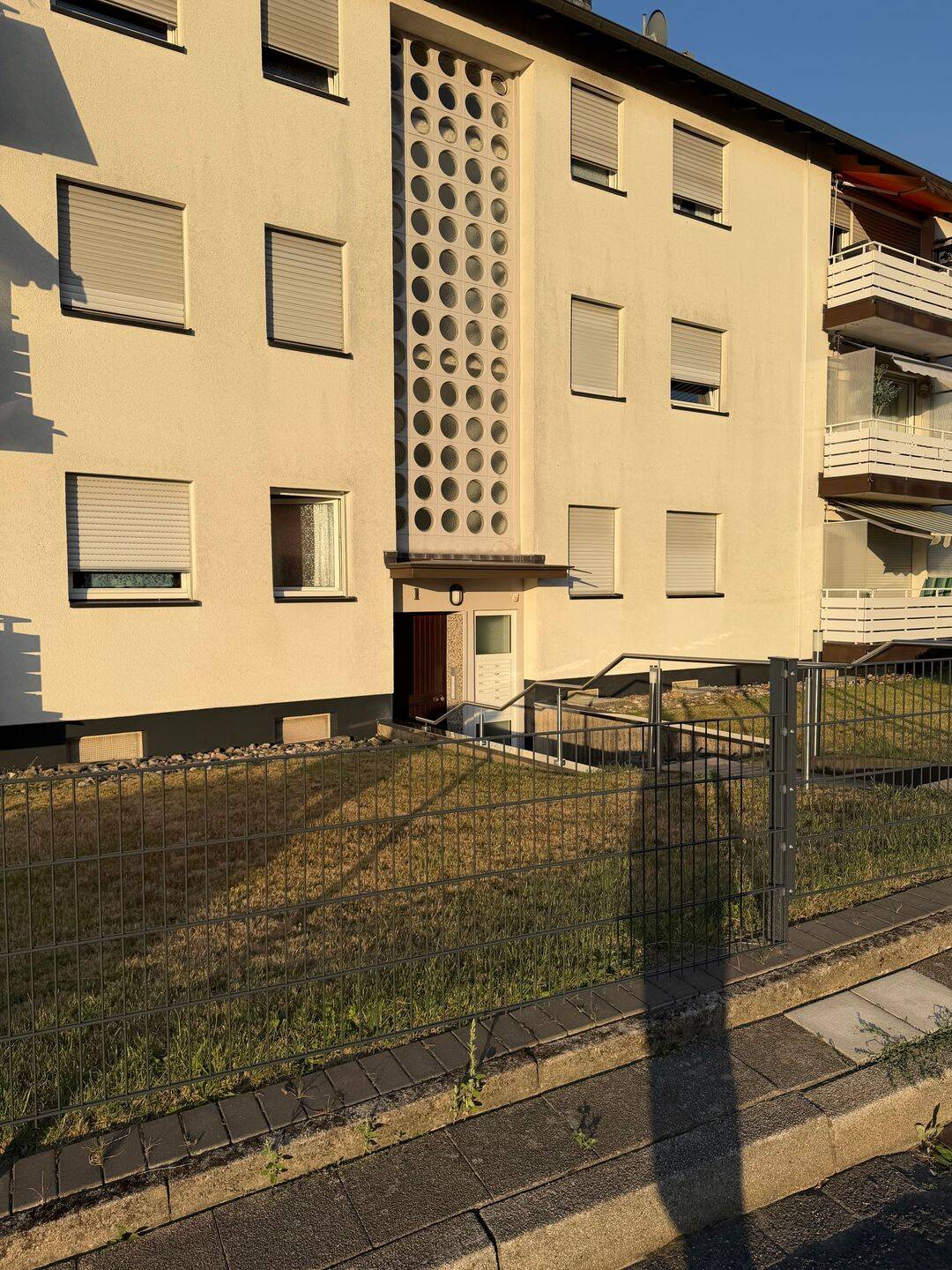 2 Zimmer Wohnung mit Balkon und Garage, 42929 Wermelskirchen