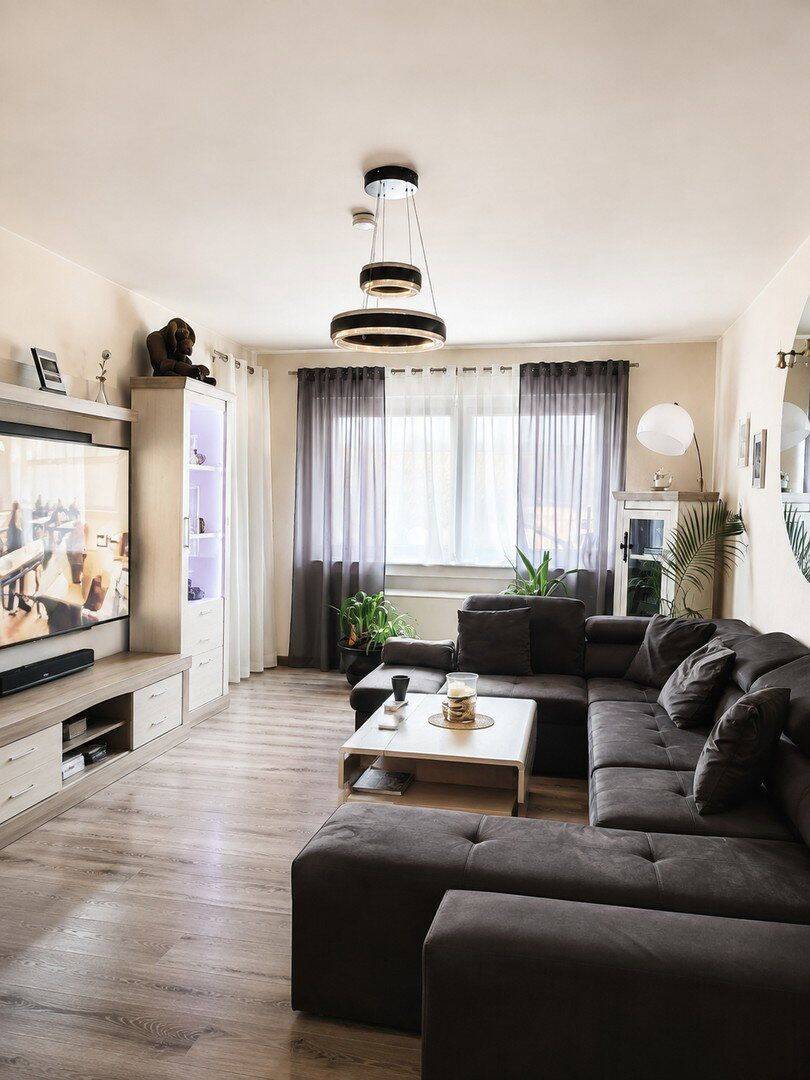 Modernisierte helle 2,5 Zimmer Wohnung mit Balkon, 45327 Essen (Katernberg Stoppenberg)