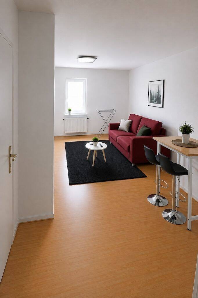 Modernisierte 1-Zimmer-Eigentumswohnung im 1. OG im beliebten Nikolaviertel in Landshut, 84034 Landshut (Münchnerau Nikola West)