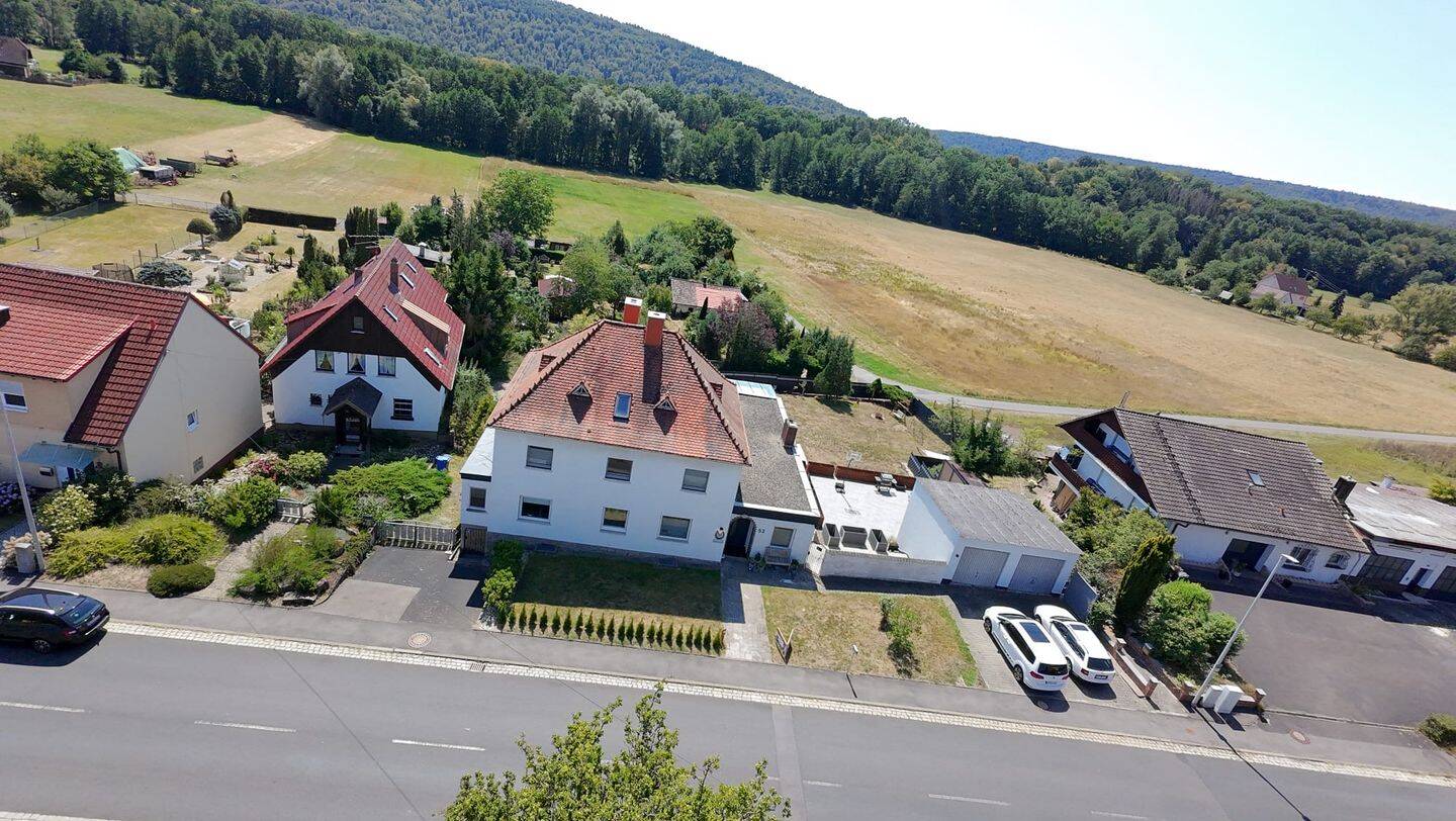 Großzügiges Wohnhaus in Steinach Viel Platz für die ganze Familie – mit Einliegerwohnung & Partyraum, 97708 Bad Bocklet