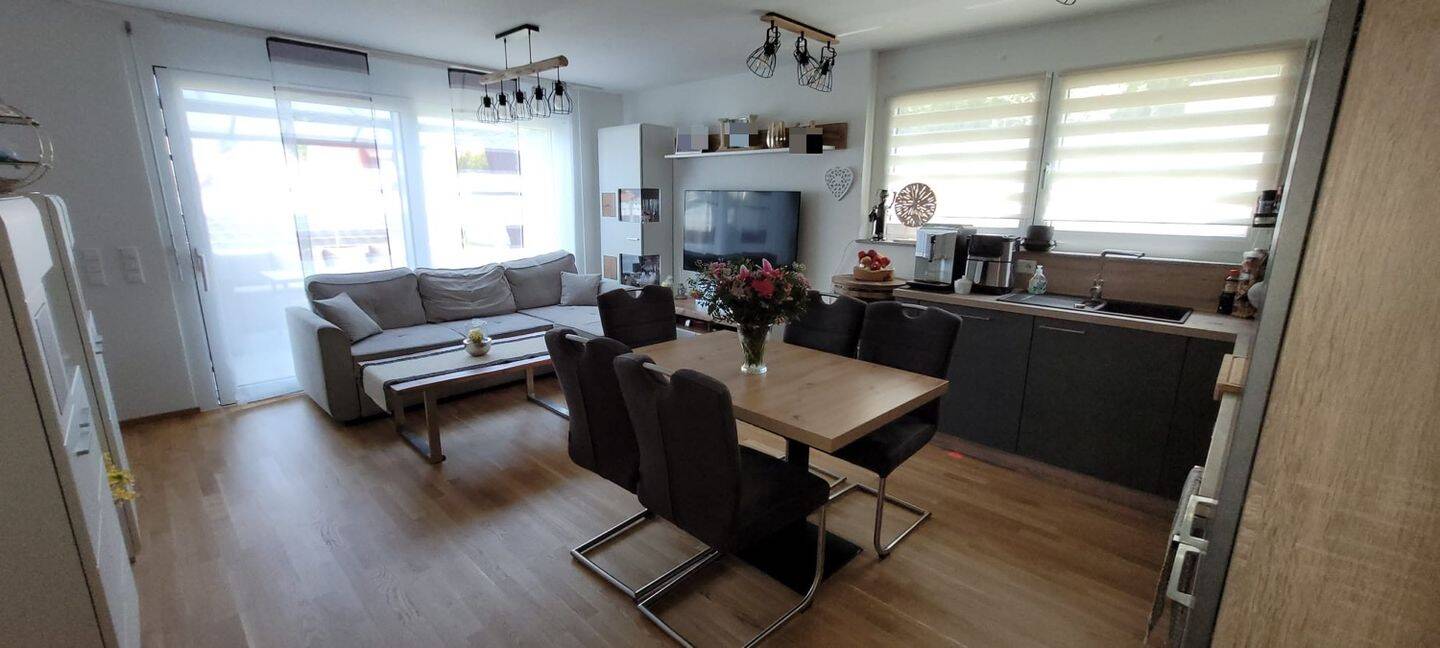3-Zimmer-Erdgeschosswohnung mit großem Privatgarten & 2 Stellplätzen in Winnenden, 71364 Winnenden