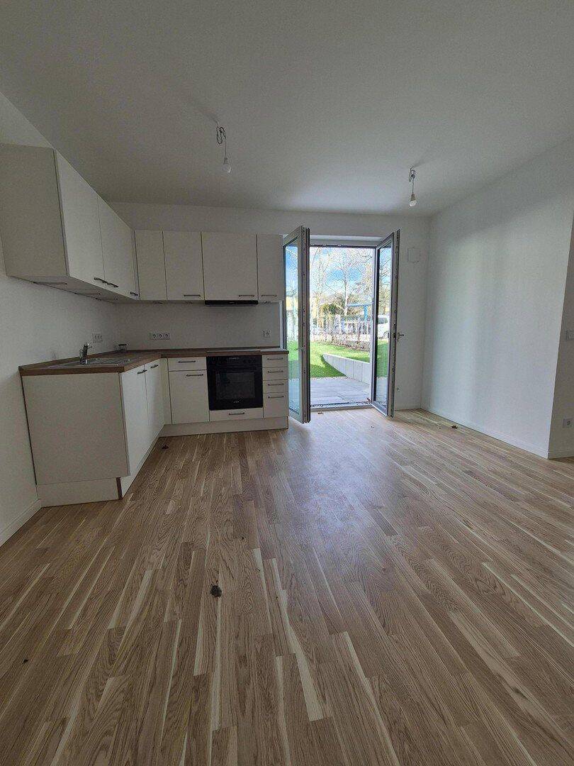Bln-Lichterf., EG, seniorenger, 1-Zi-Neubau 25, 42,7 ?m² A+: 8,8 kWh/m2a, priv. Garten, Markenküche, 12207 Berlin (Steglitz-Zehlendorf Lichterfelde)