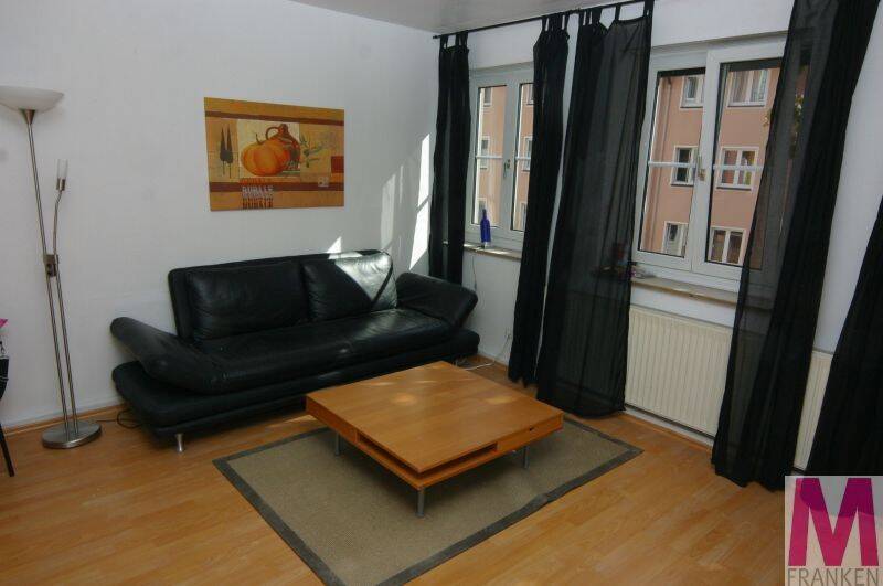 Stilvoll möblierte 2-Zimmer-Wohnung direkt an der Kaiserburg, 90403 Nürnberg (Gleißbühl Lorenz Sebald)