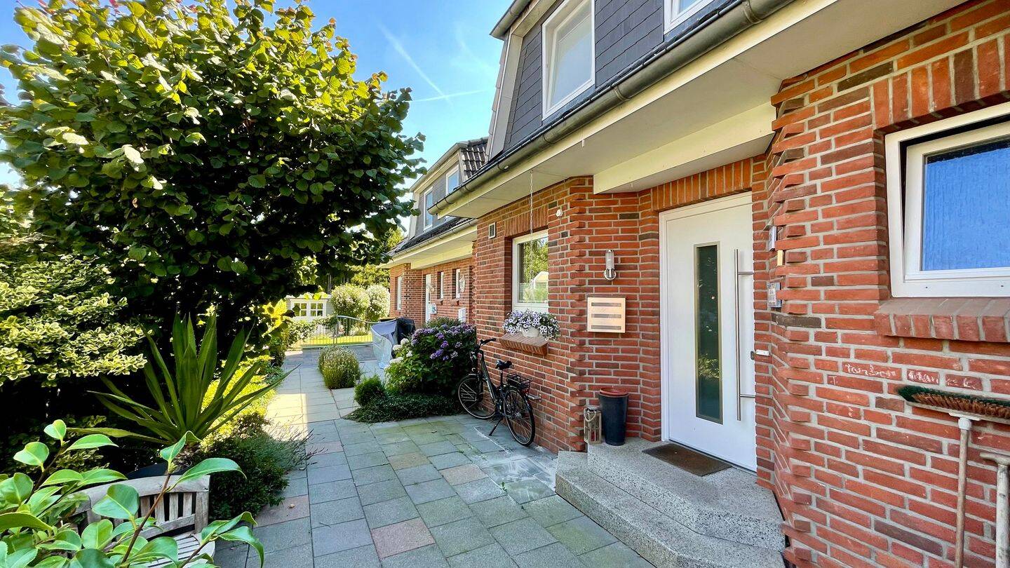 Modernes Mittelreihenhaus in Hasloh mit Wallbox, 25474 Hasloh