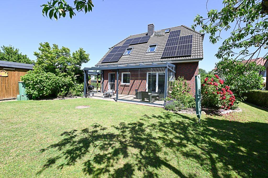 Modernisiertes Familienhaus mit Smart Home & PV – nahe der Ostsee, 18107 Elmenhorst/Lichtenhagen (Lichtenhagen Lütten Klein)