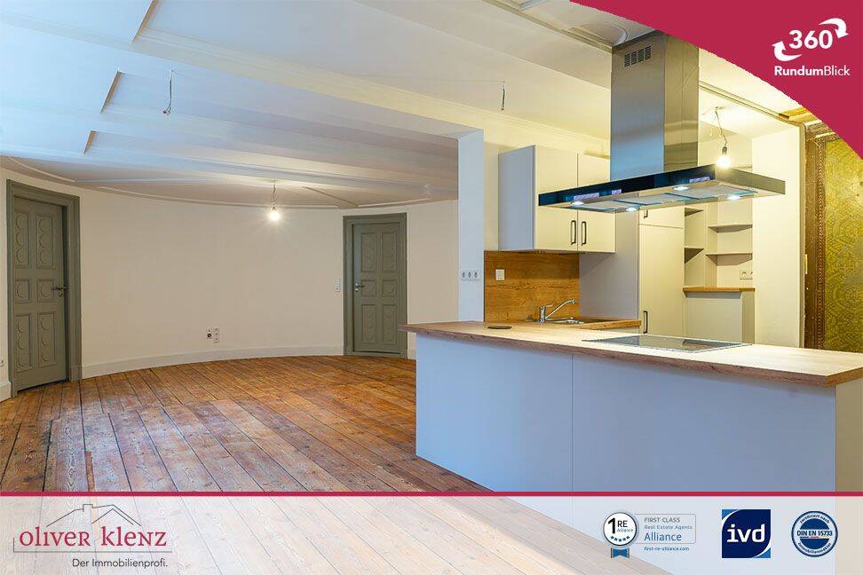 Altbaucharme trifft auf Moderne – hochwertig sanierte Wohnung im Zentrum., 24937 Flensburg
