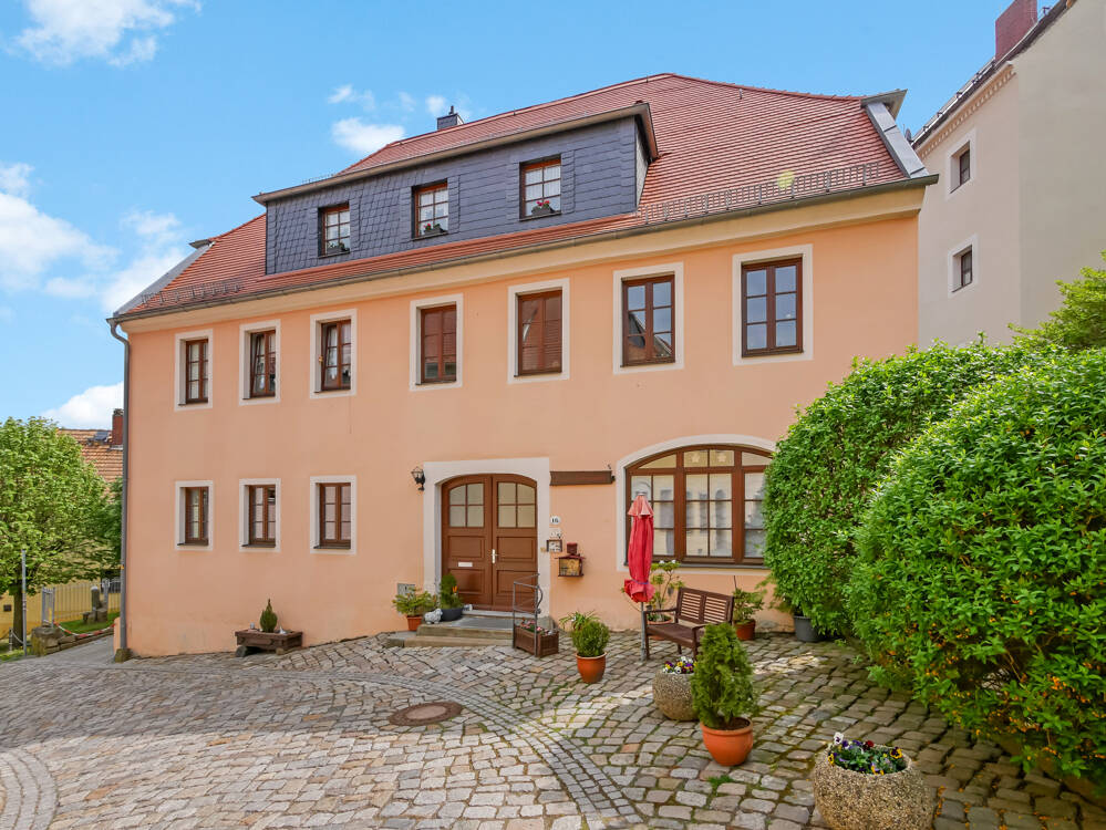 ++Romantisches Zuhause in Stolpen: Behagliche Erdgeschosswohnung mit 2 Zi. & Gartenmitnutzung++