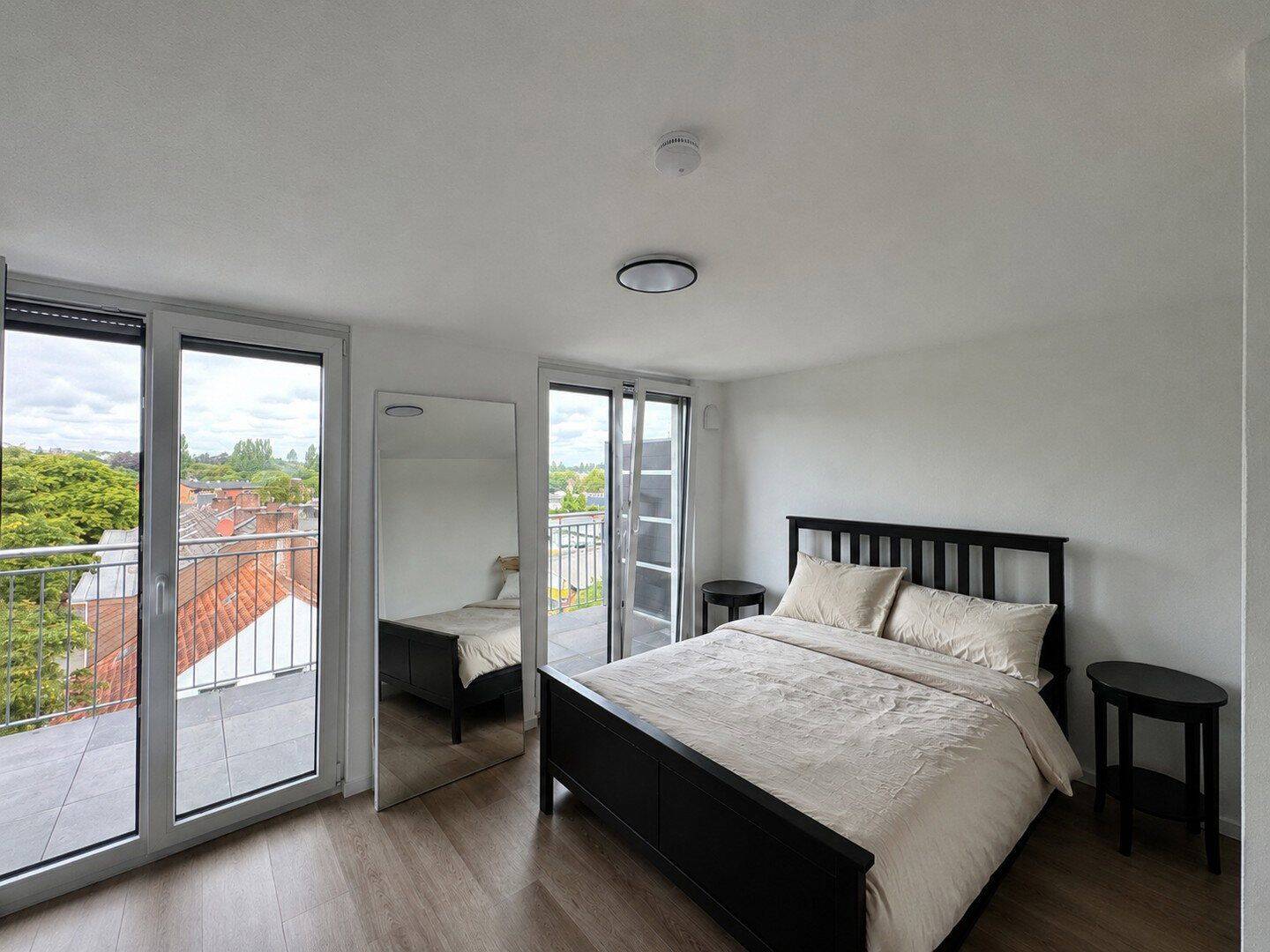 Top Neubauwohnung (Maisonette) in Osnabrück-Sonnenhügel – mit Dachterrasse + Balkon & Stellplatz, 49088 Osnabrück (Dodesheide Gartlage Sonnenhügel)