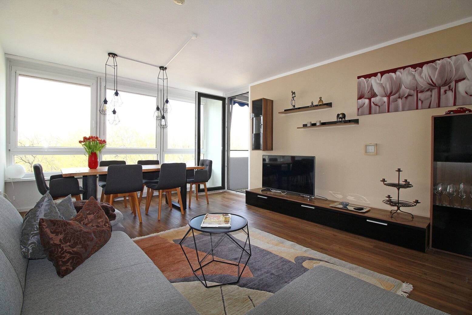 Schöne 2 Zimmerwohnung in Mögeldorf inkl. Tiefgaragenstellplatz, 90482 Nürnberg (Freiland Laufamholz Mögeldorf Rehhof Unterbürg)