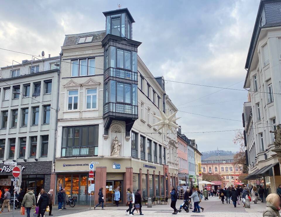 Trier-Innenstadt: Stilvolle Altbauwohnung – Erstbezug nach Renovierung (Wohnung 1), 54290 Trier (Innenstadt Trier-Süd)
