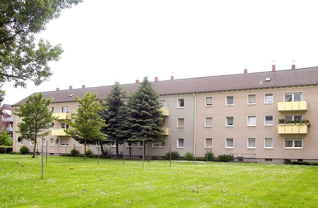 Helle 2-Zimmer-Wohnung in Duisburg Huckingen, 47259 Duisburg (Huckingen Hüttenheim Mündelheim Ungelsheim Wanheim-Angerhausen)