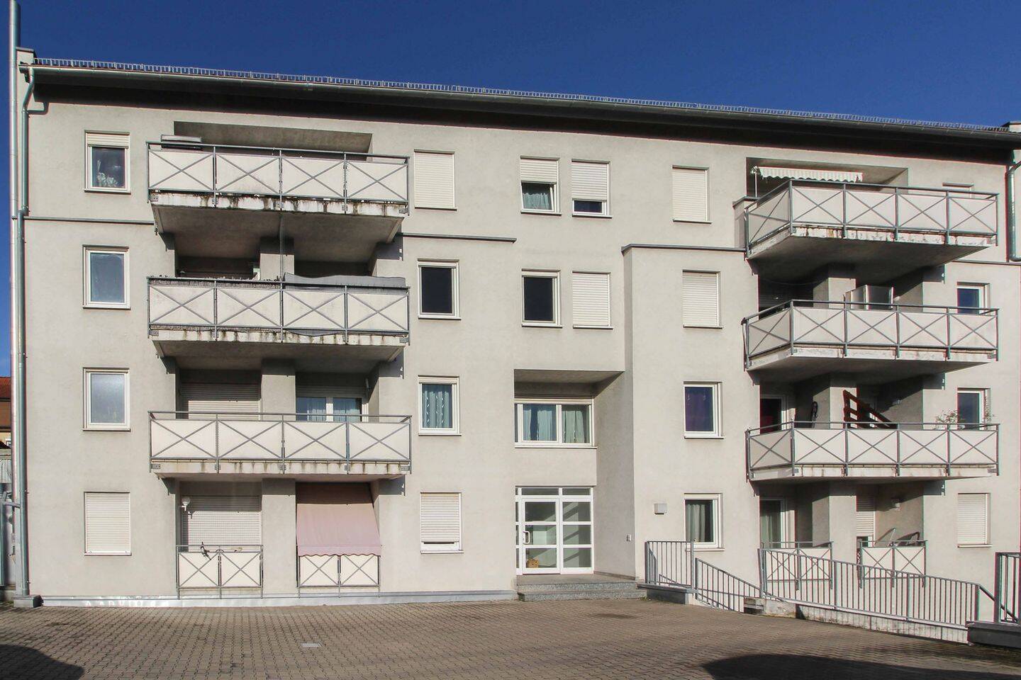 Helle 1,5-Zimmer-Wohnung mit Balkon & Stellplatz, 73733 Esslingen am Neckar