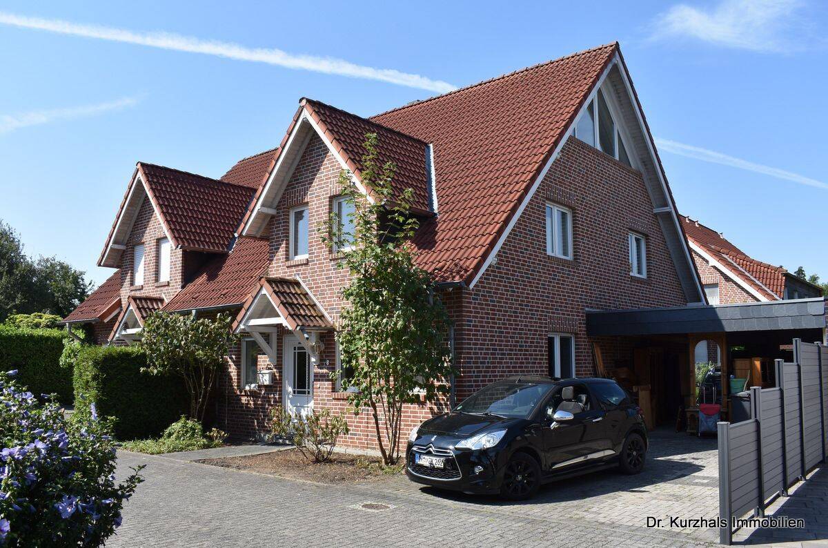 Ansprechende Doppelhaushälfte mit großem Carport, Dr. Kurzhals Immobilien GmbH, Tel. 02508/451, www.dr-kurzhals.de, 48317 Drensteinfurt