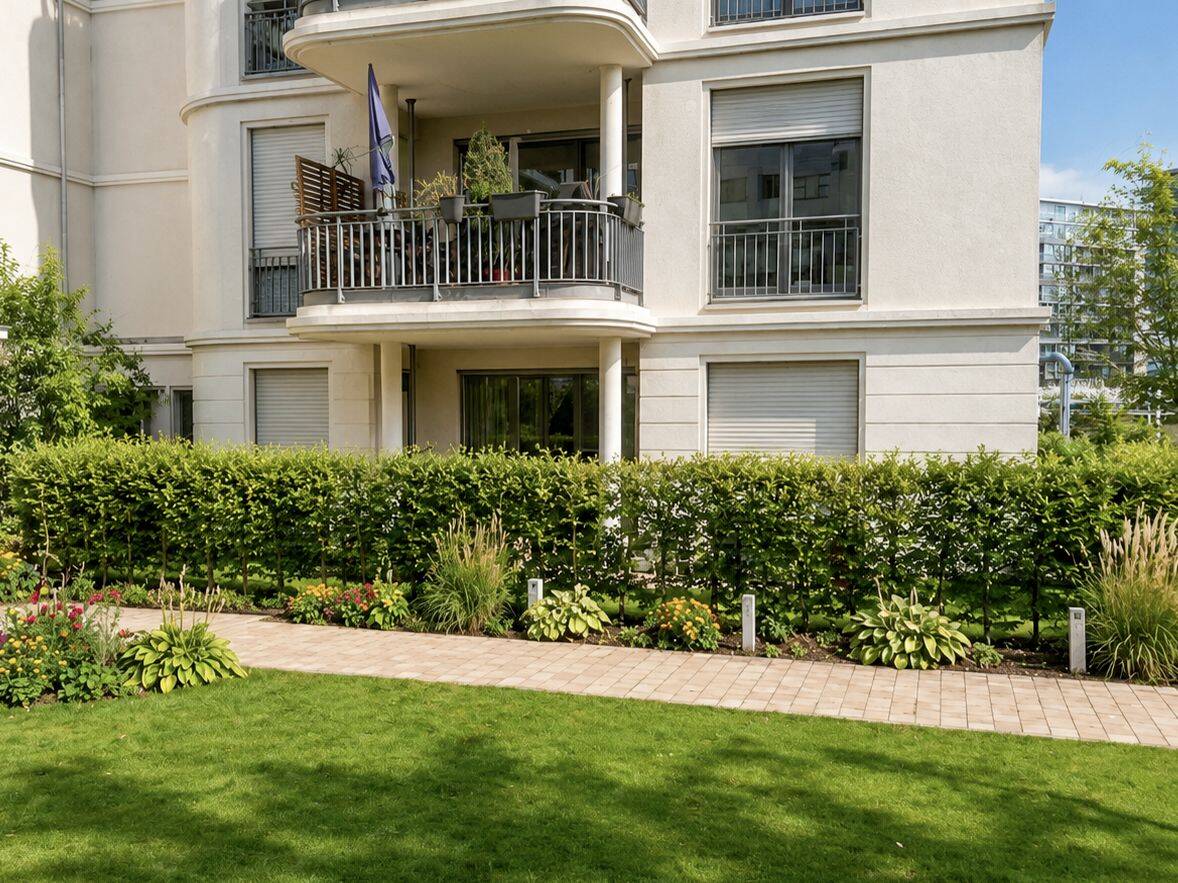 Urban wohnen am Ufer der Spree in 5-Zimmer-Terrassenwohnung, 10589 Berlin (Charlottenburg-Wilmersdorf Charlottenburg Kolonie Gerickes Hof)
