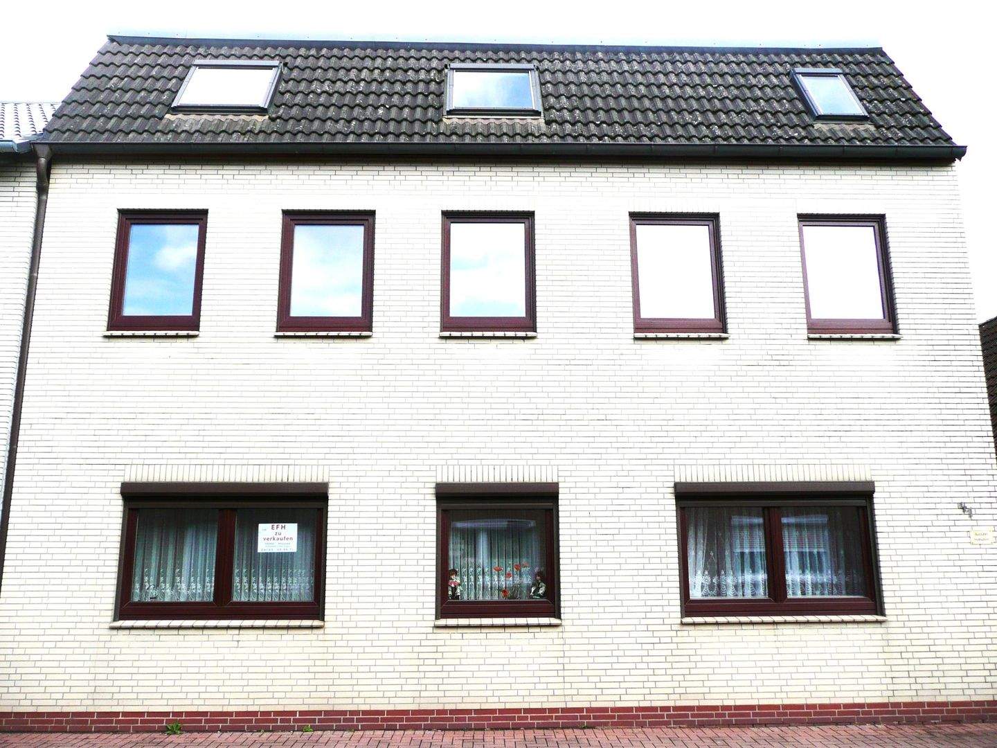 25355 Barmstedt Für die Großfamilie Stadthaus : EG , OG , DG wohnlich . viel Raum , ruhiger hinterer Garten mit Gartenhaus ., 25355 Barmstedt