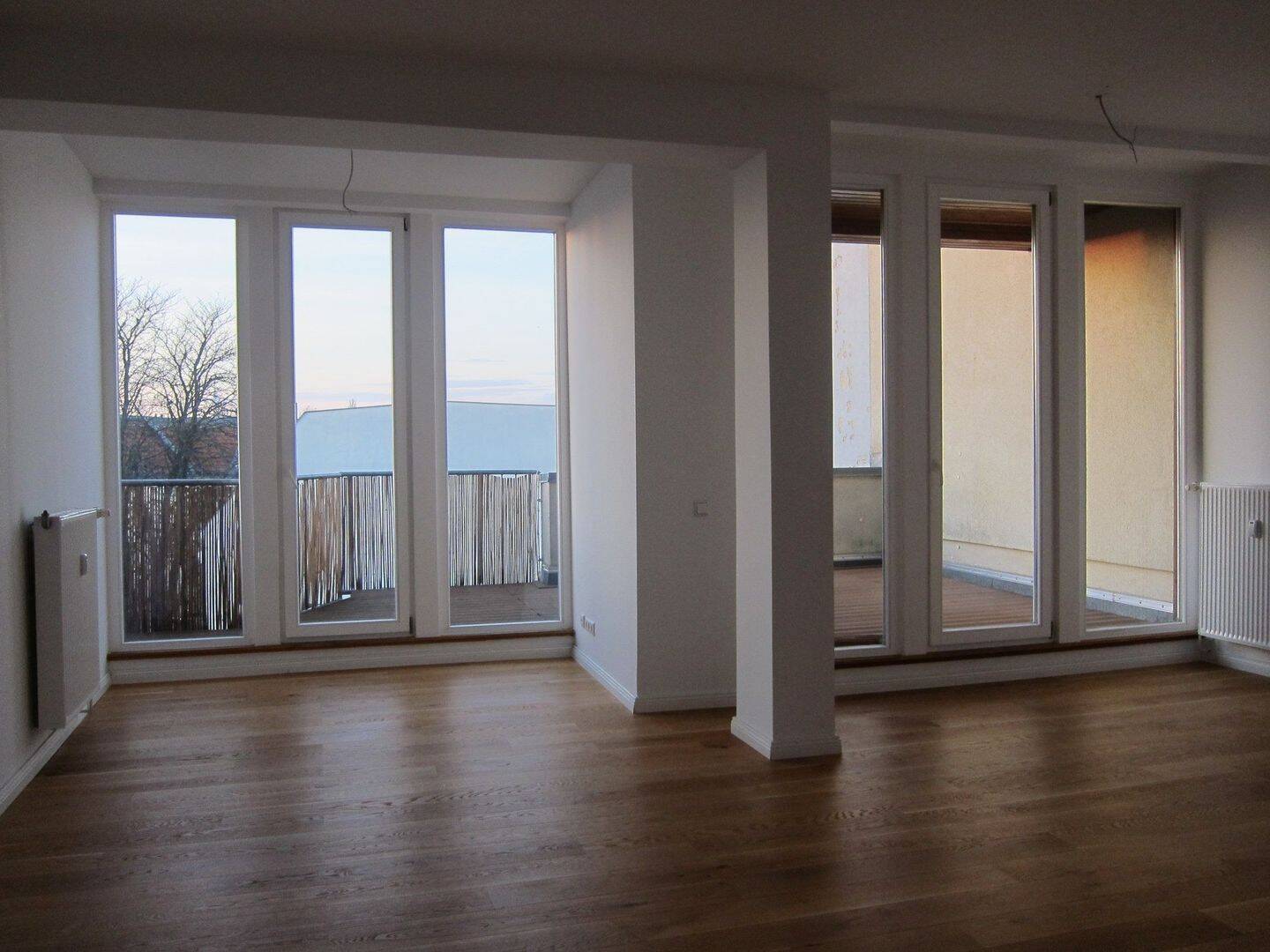 Traumhafte Dachgeschosswohnung über den Dächern Berlins!, 10245 Berlin (Friedrichshain-Kreuzberg Friedrichshain)