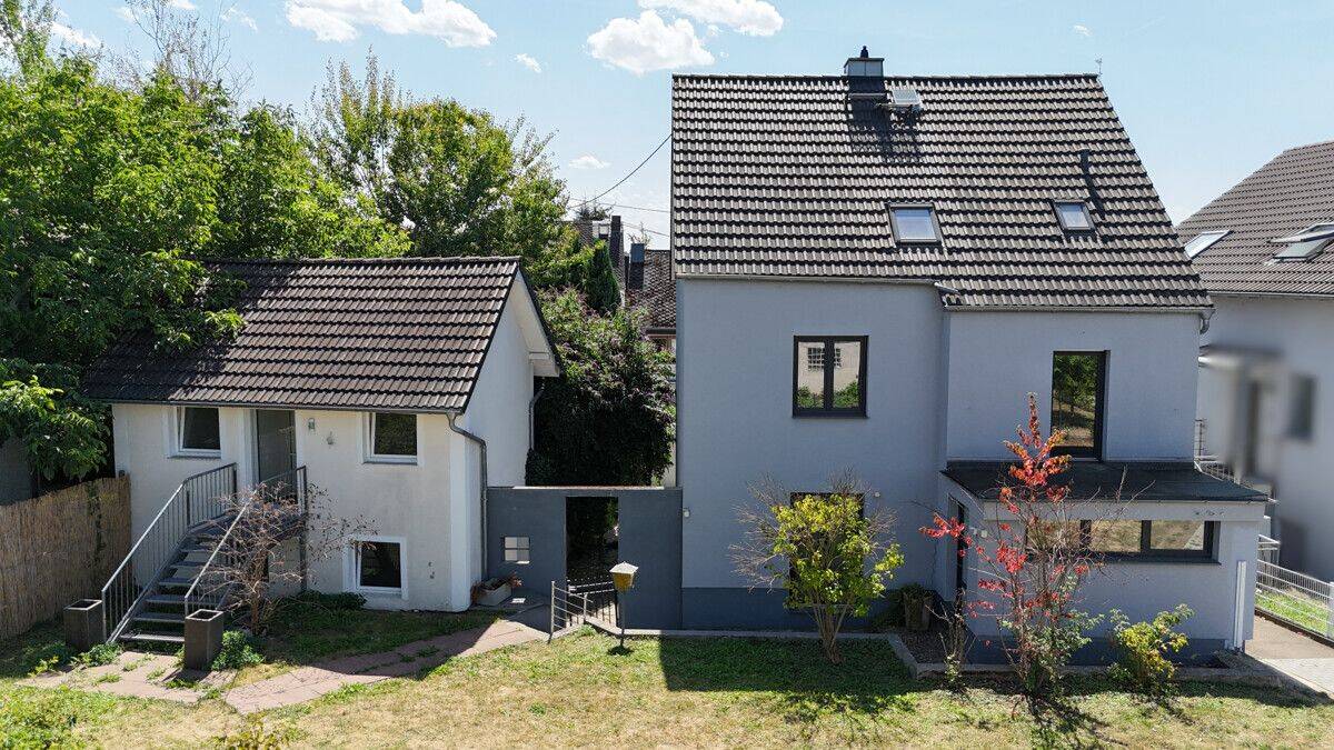 Die großen Arbeiten sind gemacht – Haus mit separatem Nebengebäude, 65555 Limburg a.d. Lahn