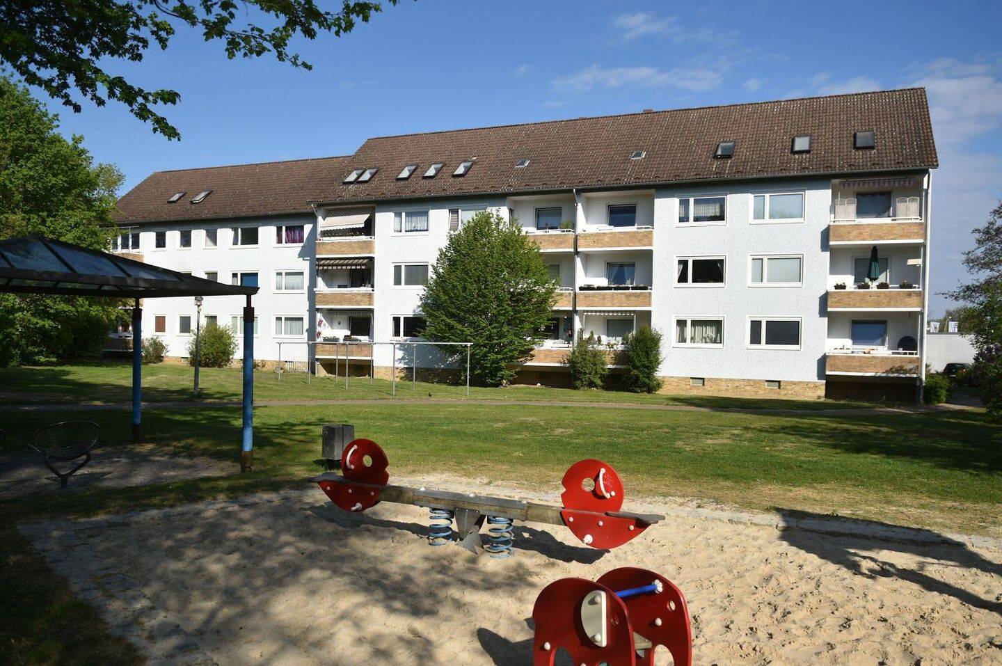 Wohnung mit Loggia auf dem Laagberg // 1.OG links, 38440 Wolfsburg