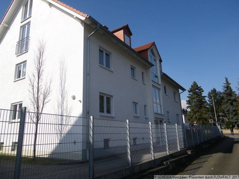 Mainz-Ebersheim – Traumhafte 3 Zimmer- Komfort-Terrassenwohnung mit kleinem Gartenanteil und 2 PKW-Aussenstellplätze, 55129 Mainz (Bretzenheim Ebersheim Hechtsheim)