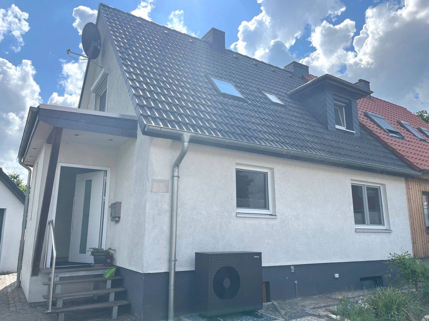 Attraktive Doppelhaushälfte in ruhiger Sackgassenlage von Bremen-Aumund!, 28755 Bremen (Aumund-Hammersbeck Blumenthal Fähr-Lobbendorf Vegesack)