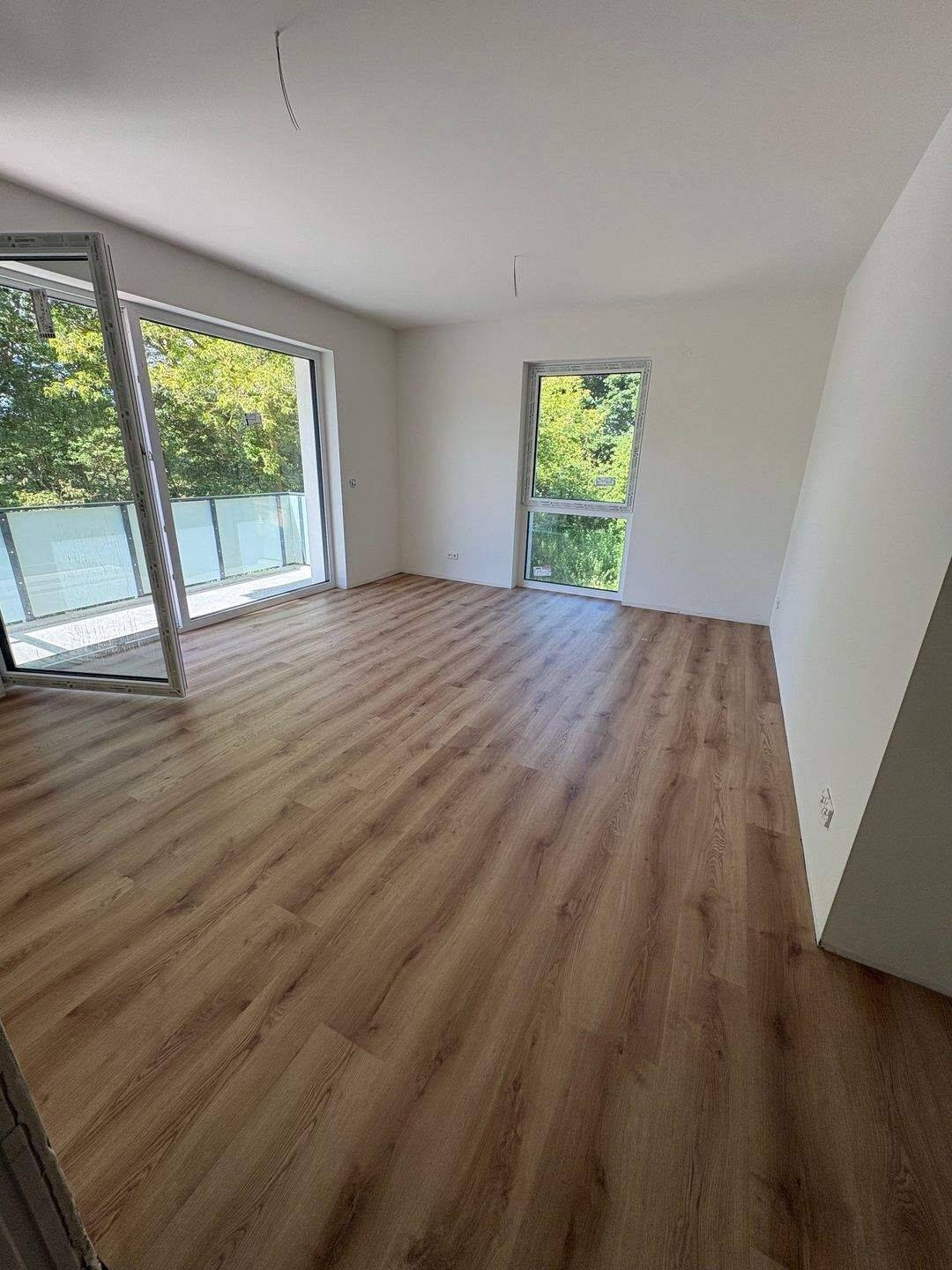 Exklusive Neubauwohnung mit 3-Zimmern, S/W-Balkon, Designbelag, HWR, Keller, Tiefgaragenstellplatz, 18059 Rostock (Biestow Gartenstadt/Stadtweide Hansaviertel Stadtmitte Südstadt)