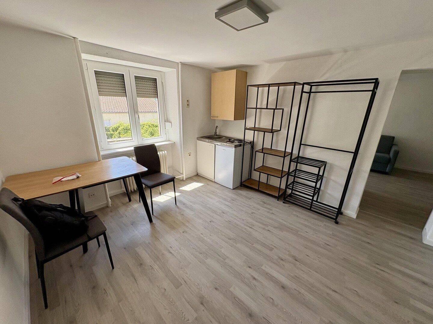 Renovierte und teilmöblierte 2-Zimmerwohnung in top Lage, nähe Berger Straße!, 60316 Frankfurt am Main (Nordend-Ost Nordend-West Ostend)