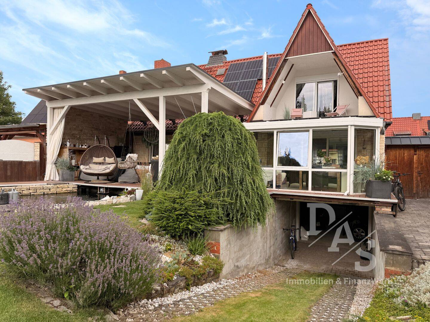 Ankommen, wohlfühlen, Zuhause sein – Stilvolles Einfamilienhaus mit traumhaftem Garten., 6469 Seeland