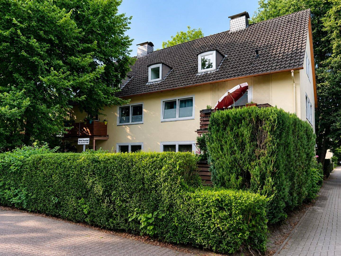 Bezugsfreie und sanierte Dachgeschosswohnung in Oldenburg/Osternburg!, 26135 Oldenburg (Oldb) (Kreyenbrück Krusenbusch Neuenwege Osternburg Tweelbäke)