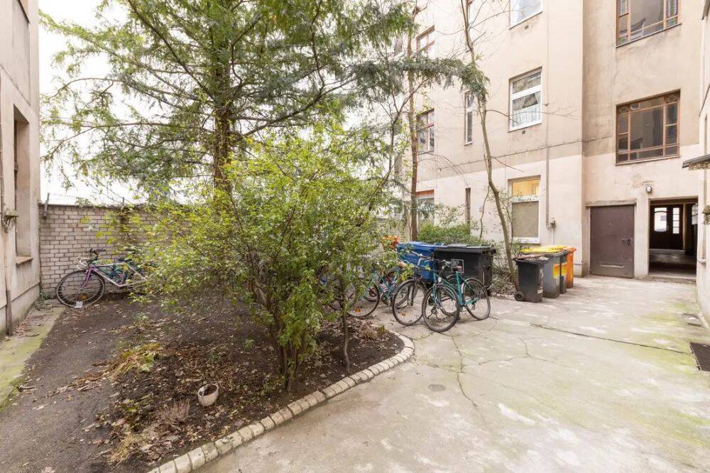 Sanierte 2-Zimmer-Wohnung in einem schönen Berliner-Altbau, neue Ausstattungen, neue Einbauküche, voll möbliert, 13357 Berlin (Mitte Gesundbrunnen Kolonie Sandkrug I Wedding)