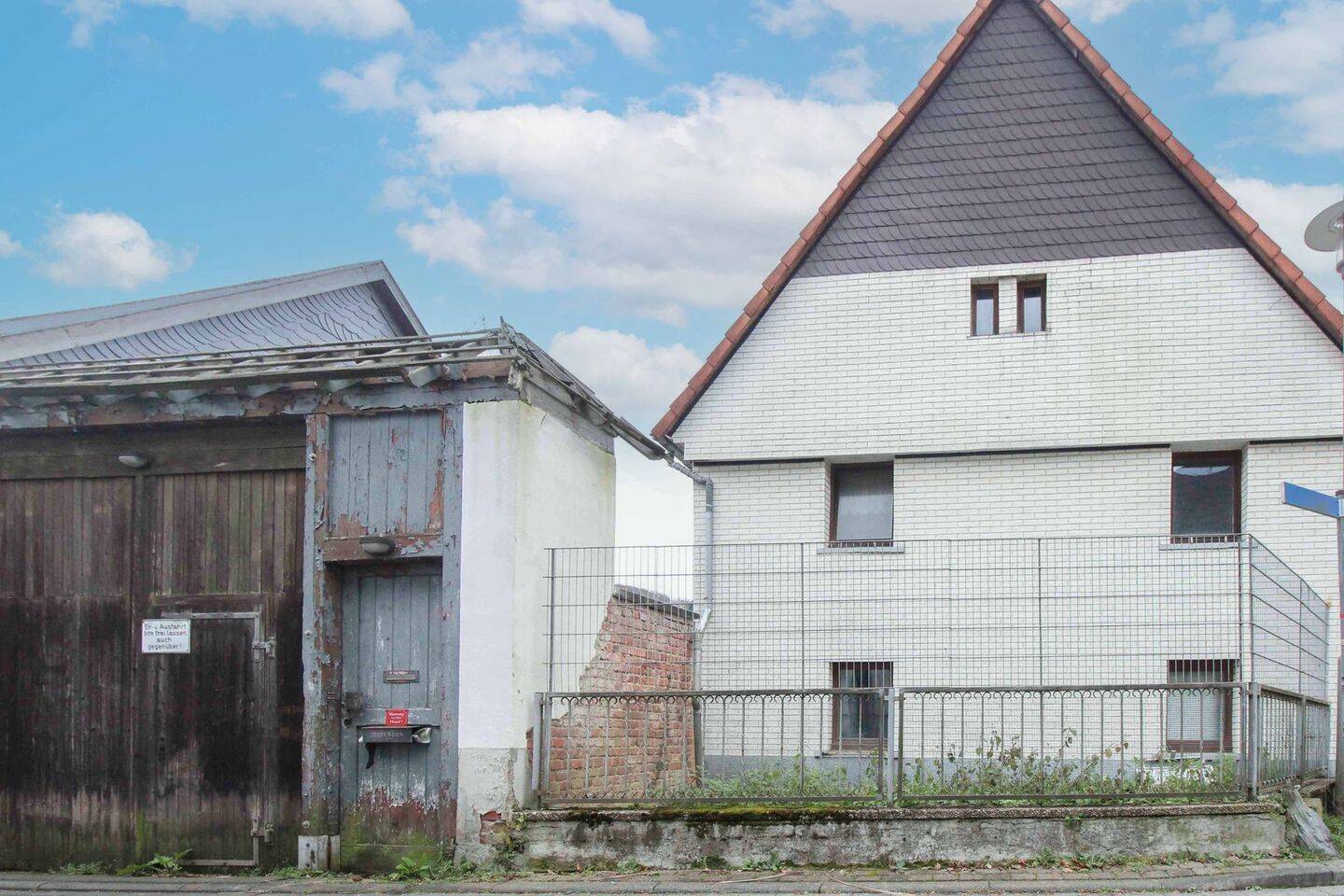 Chance für Neubau: Sanierungs- oder Abrissobjekt in Eppstein-Ehlhalten mit tollem Hof, 65817 Eppstein