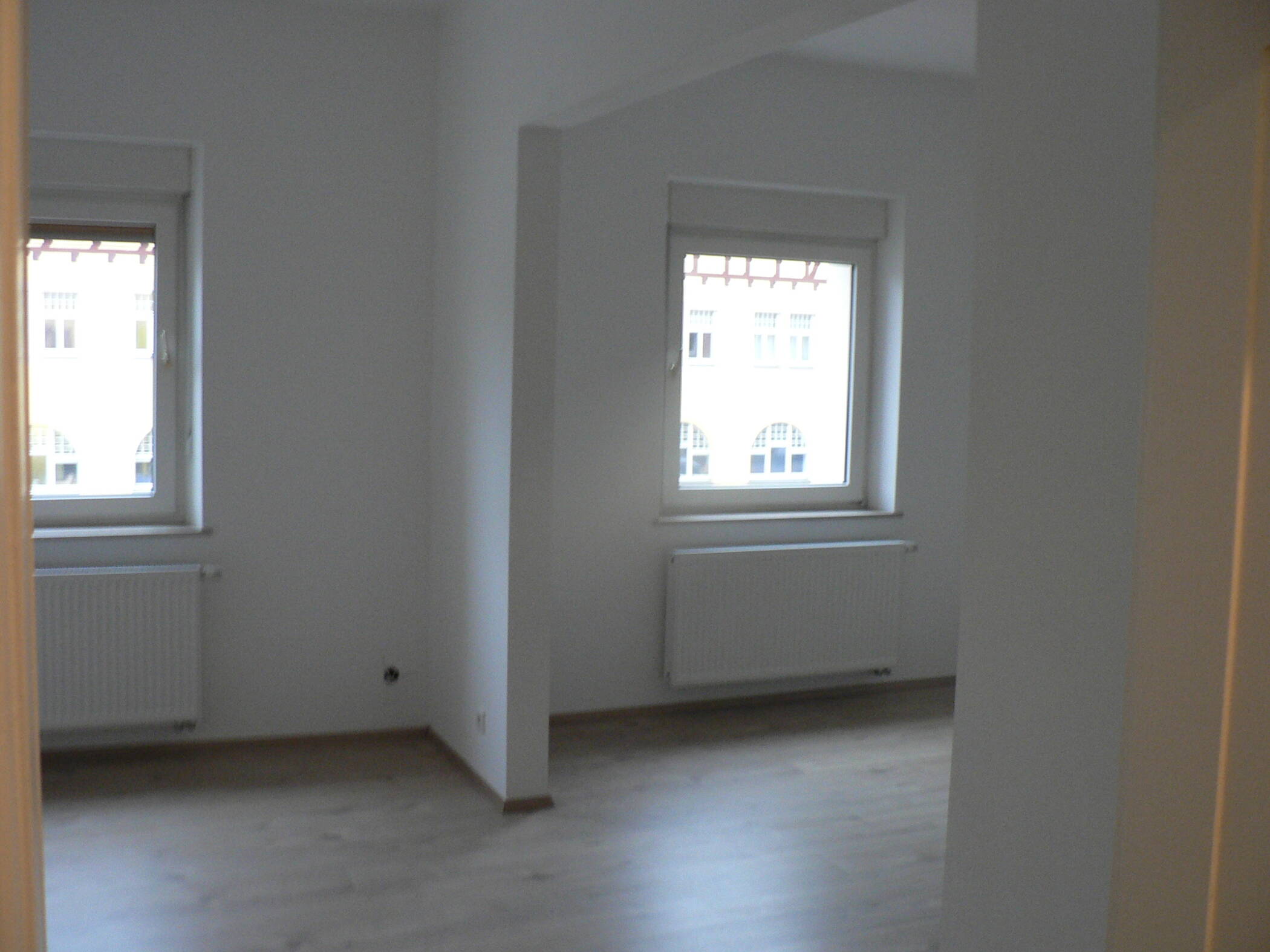 3 Zimmer, Küche, Bad mit Fenster, renoviert, 90459 Nürnberg