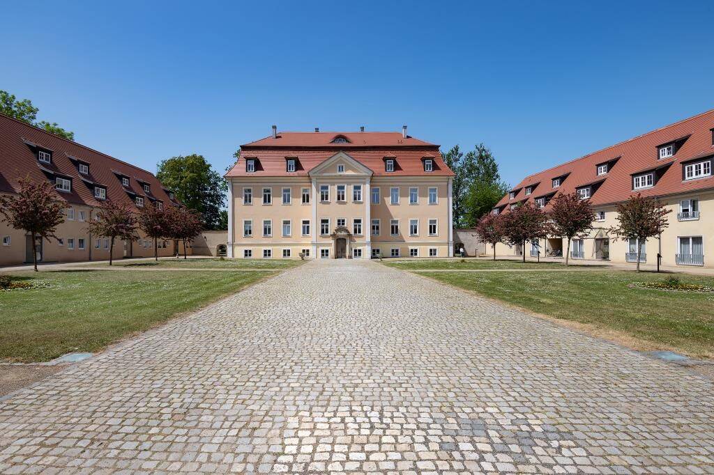 Maisonettewohnung im Schloss Ammelshain/Maisonette apartment in Ammelshain Palace, 4683 Naunhof
