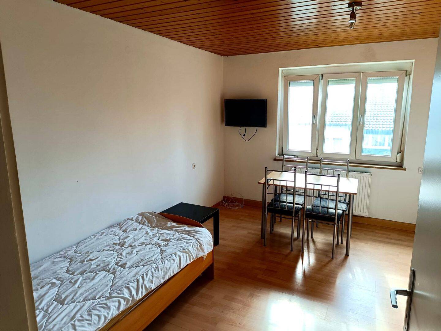 WG-Zimmer in Weinsberg ab 09/2026 – Lkr. Heilbronn. Top Anbindung, zentral, ruhig, 74189 Weinsberg