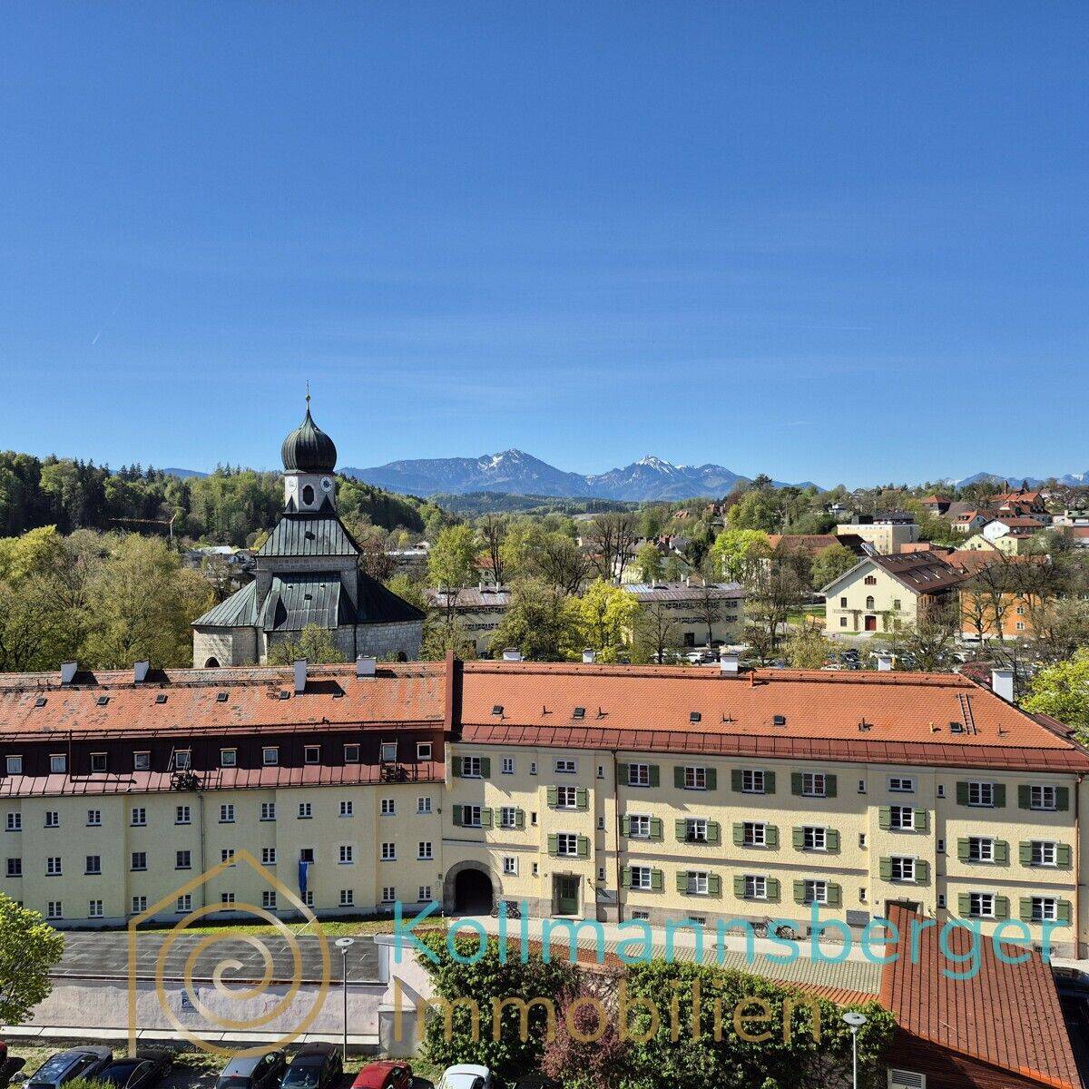 Großzügige 3-Zi-Wohnung mit Balkon und Bergblick im offenen *Loftfeeling* in bester, zentraler Lage, 83278 Traunstein