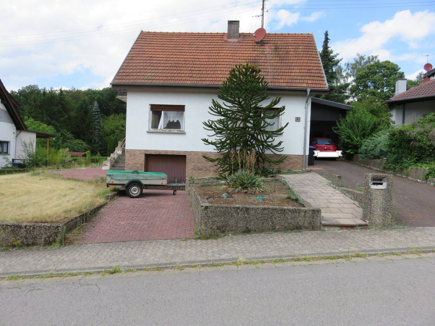 Einfamilienhaus mit riesigem Potenzial und traumhaftem Grundstück in bester Lage von Quierschied, 66287 Quierschied