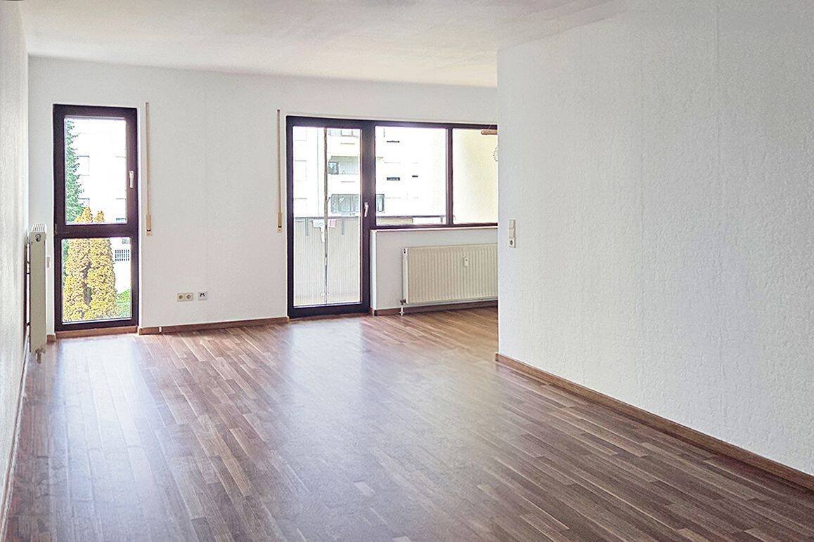 Stadtnahe 3-Zimmer-Wohnung mit Balkon und zwei TG-Stellplätzen, 71034 Böblingen