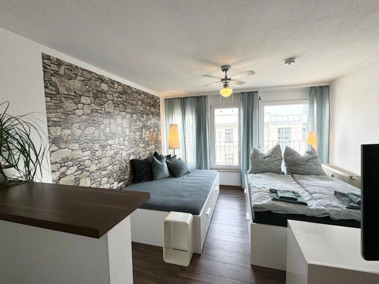 Bezugsfreies möbliertes Apartment im Zentrum (Süd), 4107 Leipzig (Zentrum Zentrum-Süd)
