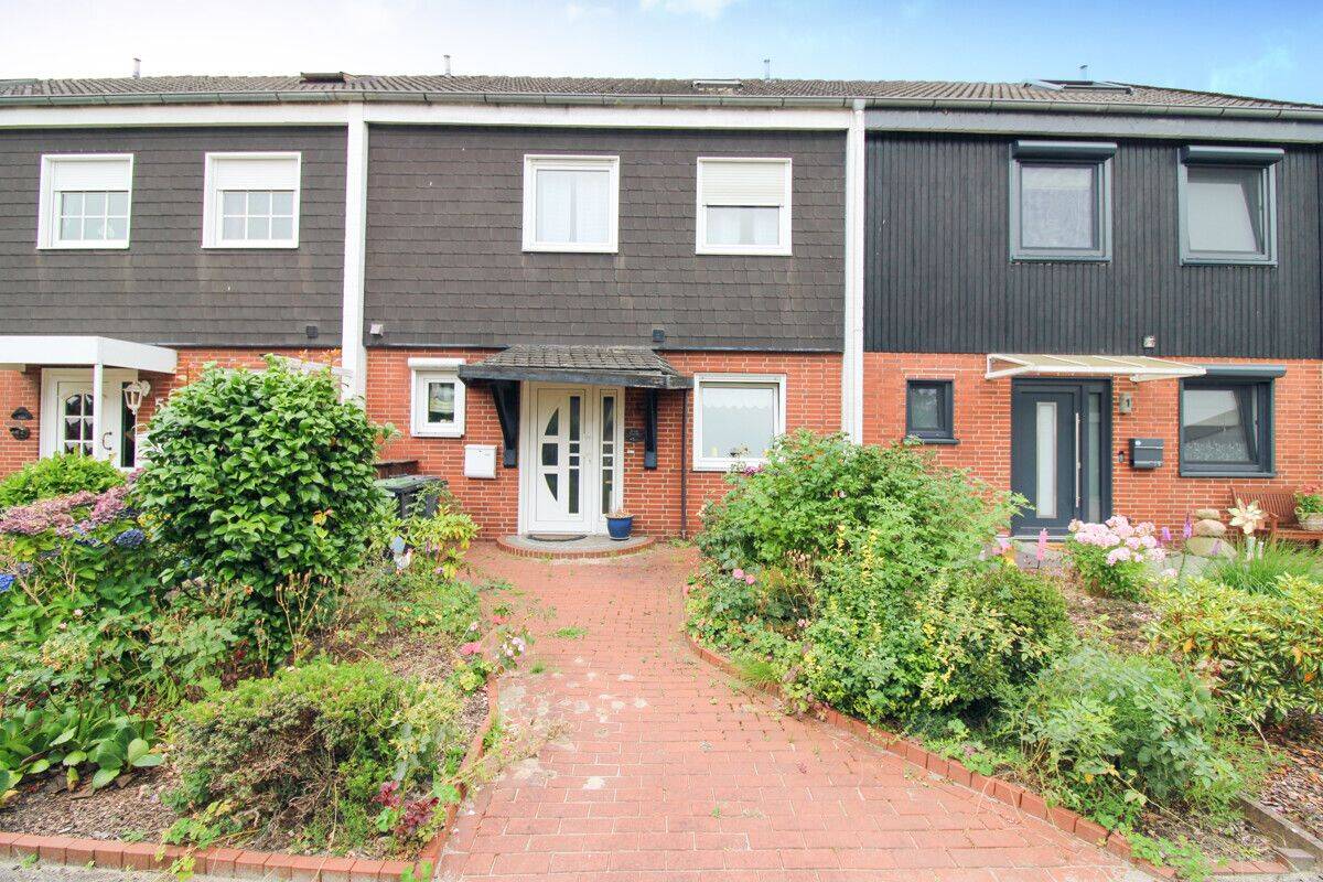 ***Leerstehendes Reihenmittelhaus mit Garage und Wintergarten in ruhiger Lage in Heidkrug***, 27751 Delmenhorst