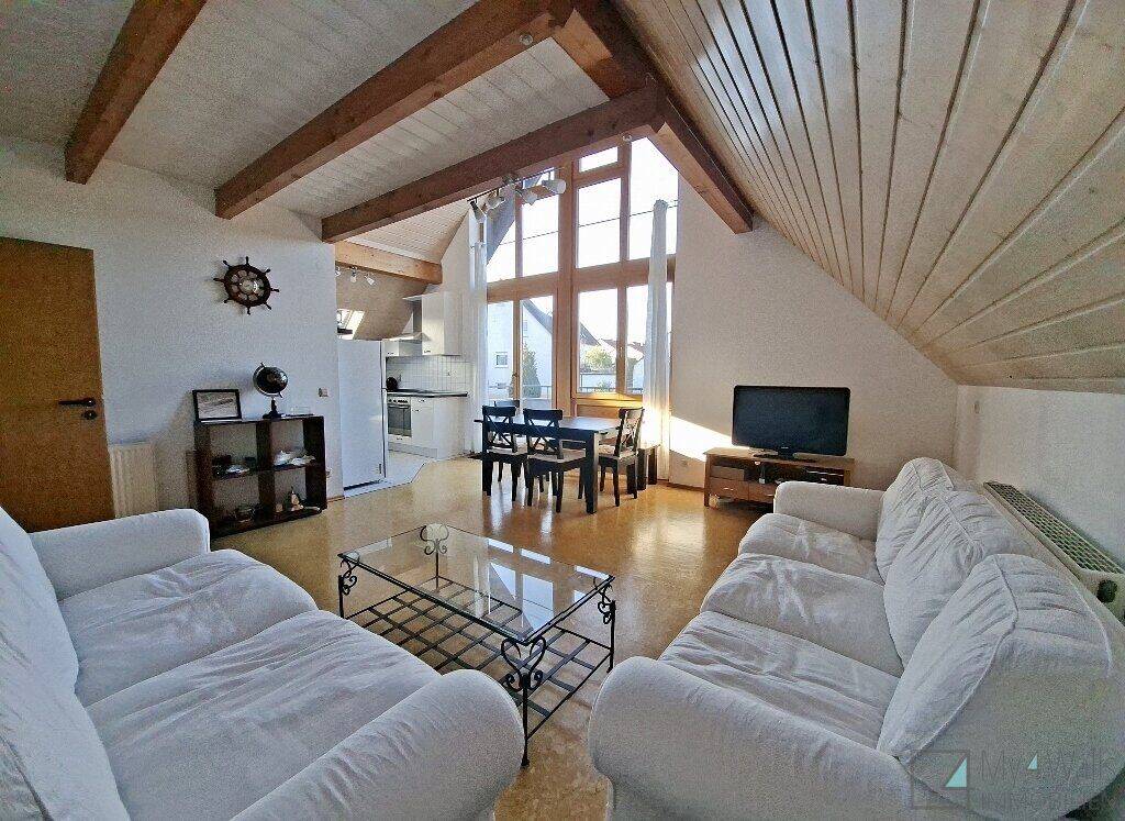 PROVISIONSFREI – Lichtdurchflutete 3 1/2 Zimmer Wohnung mit Garage – Bitzfeld, 74626 Bretzfeld