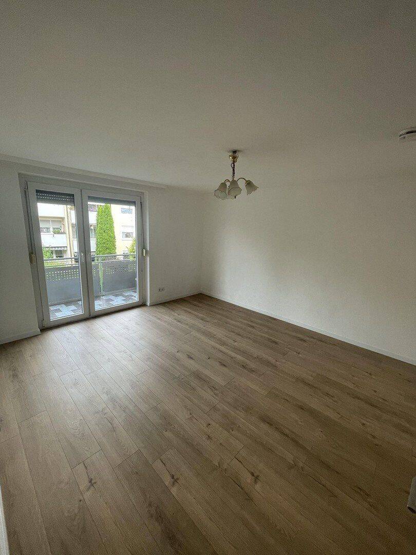 Exklusive 2-Zimmer-Wohnung mit Balkon und Stellplatz in Backnang, 71522 Backnang