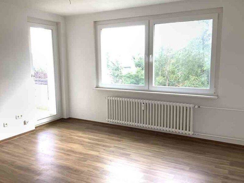 Gemütliche 2-Zimmerwohnung in grüner Umgebung mit Balkon, 33609 Bielefeld (Baumheide Innenstadt Schildesche)