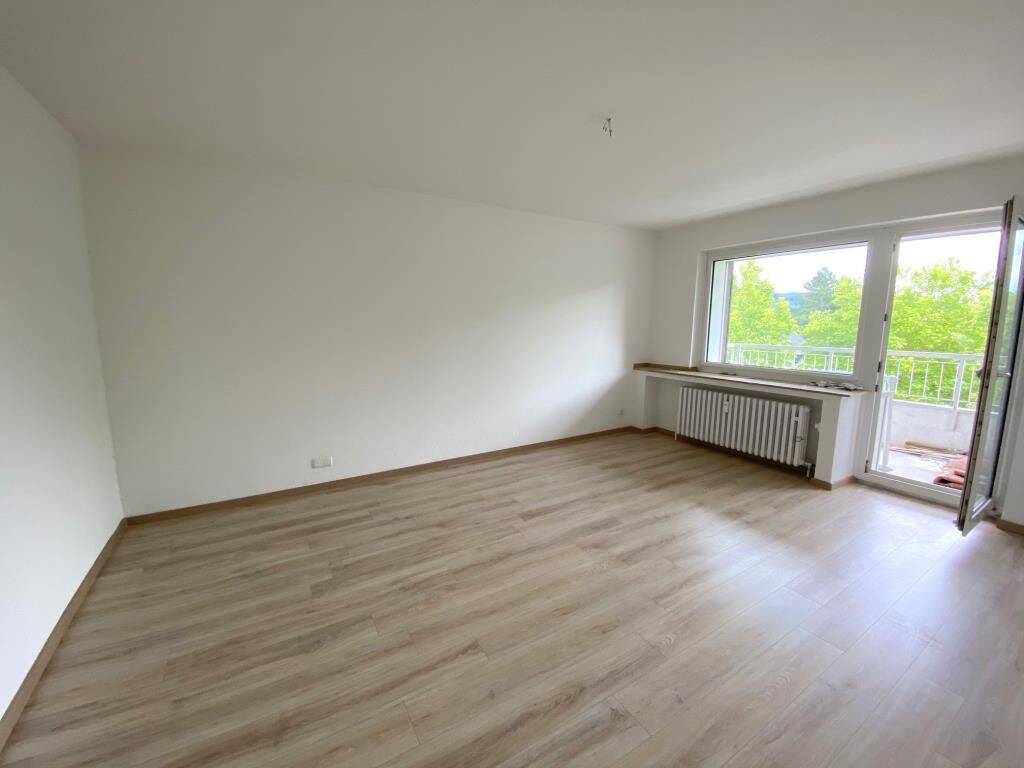 In Bommern: 2 Zimmer mit modernem Bad, Laminat und sonnigem Balkon!, 58452 Witten